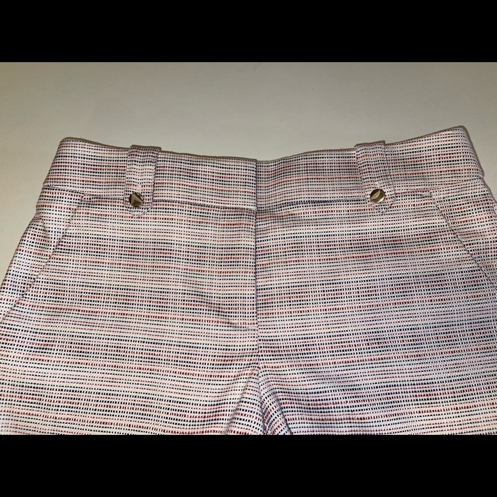 LOFT Shorts 🩳 - Picture 7 of 8
